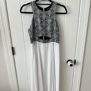 Black & white maxi dress with cut out